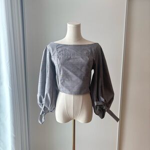 Chic Women's Gray Blouse with Balloon Sleeves